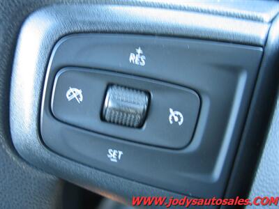 2022 Chevrolet Silverado 2500 Work Truck W/T, CREW CAB, 4X4, 6.6L V8 - Photo 9 - North Platte, NE 69101