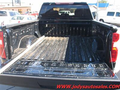 2022 Chevrolet Silverado 2500 Work Truck W/T, CREW CAB, 4X4, 6.6L V8 - Photo 23 - North Platte, NE 69101