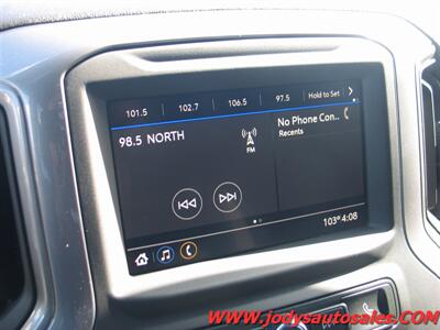 2022 Chevrolet Silverado 2500 Work Truck W/T, CREW CAB, 4X4, 6.6L V8 - Photo 13 - North Platte, NE 69101