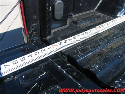 2022 Chevrolet Silverado 2500 Work Truck W/T, CREW CAB, 4X4, 6.6L V8 - Photo 22 - North Platte, NE 69101