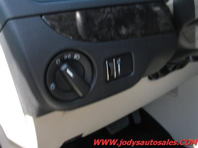 2014 Dodge Grand Caravan SE SE, STOW & GO, 3.6 L V-6, LOW 22,000 MILES - Photo 6 - North Platte, NE 69101