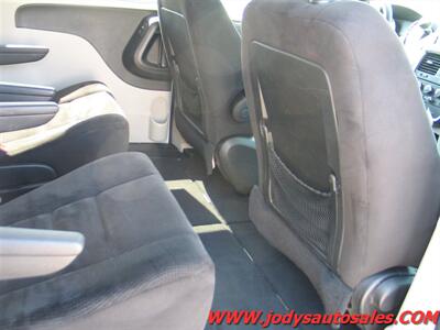 2014 Dodge Grand Caravan SE SE, STOW & GO, 3.6 L V-6, LOW 22,000 MILES - Photo 22 - North Platte, NE 69101