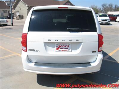 2014 Dodge Grand Caravan SE SE, STOW & GO, 3.6 L V-6, LOW 22,000 MILES - Photo 27 - North Platte, NE 69101