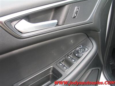 2024 Ford Edge SE  AWD - Photo 6 - North Platte, NE 69101