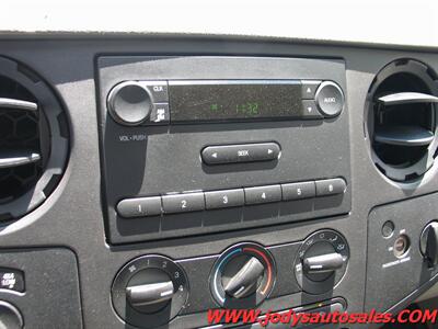 2008 Ford F-250 XL, MAINT UTILITY, Reg Cab, 4x4 - Photo 12 - North Platte, NE 69101