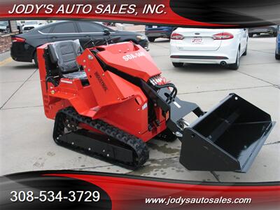 2025 AGROTK SDA-140 Mini Skid Steer  43.5in Wide Bucket