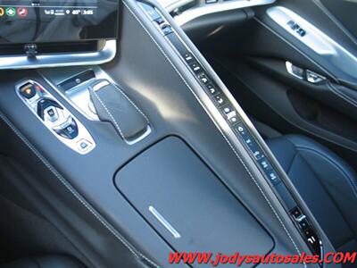 2022 Chevrolet Corvette Stingray  Stingray, Renewable Top, Low 17,000 Miles - Photo 24 - North Platte, NE 69101