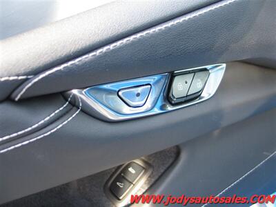 2022 Chevrolet Corvette Stingray  Stingray, Renewable Top, Low 17,000 Miles - Photo 7 - North Platte, NE 69101