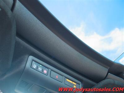 2022 Chevrolet Corvette Stingray  Stingray, Renewable Top, Low 17,000 Miles - Photo 27 - North Platte, NE 69101