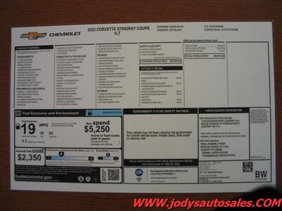 2022 Chevrolet Corvette Stingray  Stingray, Renewable Top, Low 17,000 Miles - Photo 46 - North Platte, NE 69101