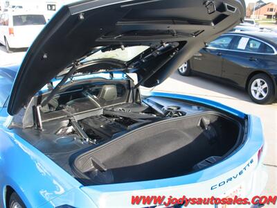 2022 Chevrolet Corvette Stingray Stingray, Renewable Top, Low 17,000 Miles - Photo 32 - North Platte, NE 69101