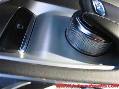 2022 Chevrolet Corvette Stingray  Stingray, Renewable Top, Low 17,000 Miles - Photo 21 - North Platte, NE 69101