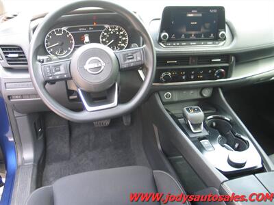 2023 Nissan Rogue S, 4DR, AWD, XM RADIO  S, 4DR, AWD, XM RADIO - Photo 6 - North Platte, NE 69101