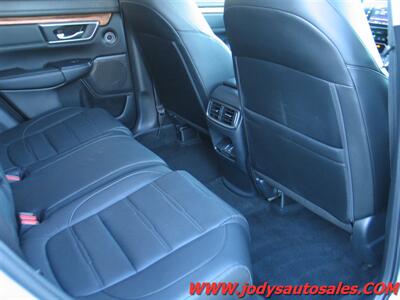 2020 Honda CR-V Touring  TOURING, AWD, LEATHER, SUNROOF, LOW 44, 000 MILE - Photo 30 - North Platte, NE 69101