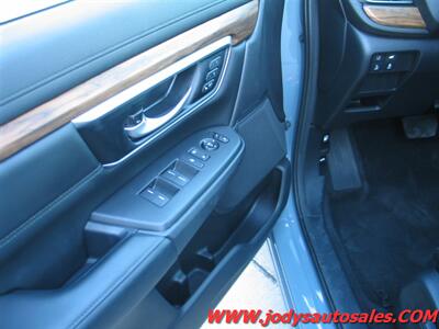 2020 Honda CR-V Touring  TOURING, AWD, LEATHER, SUNROOF, LOW 44, 000 MILE - Photo 3 - North Platte, NE 69101