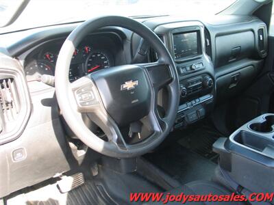 2021 Chevrolet Silverado 2500 Work Truck   - Photo 2 - North Platte, NE 69101