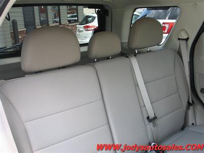 2012 Ford Escape XLT, 4x4, - Photo 25 - North Platte, NE 69101