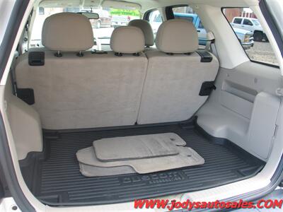 2012 Ford Escape XLT, 4x4, - Photo 26 - North Platte, NE 69101