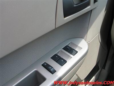 2012 Ford Escape XLT, 4x4, - Photo 10 - North Platte, NE 69101