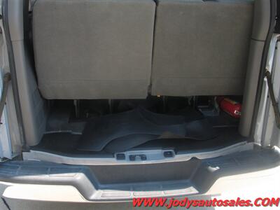2017 Chevrolet Express LT 3500  LT 3500,  V-8, 15 PASSENGER, LOW 47,000 MILES - Photo 31 - North Platte, NE 69101
