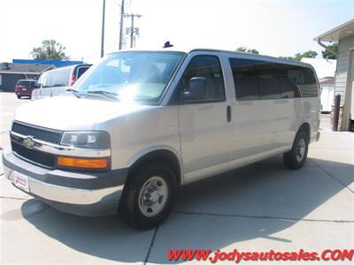 2017 Chevrolet Express LT 3500  LT 3500,  V-8, 15 PASSENGER, LOW 47,000 MILES - Photo 32 - North Platte, NE 69101