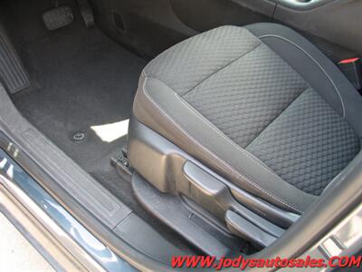 2019 GMC Acadia SLE-1   - Photo 4 - North Platte, NE 69101