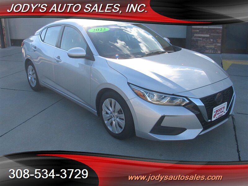 2022 Nissan Sentra S  S, FWD, 39 MPG