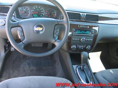 2016 Chevrolet Impala Limited LT  LT, 3.6L Flex Fuel V6, LOW, LOW 48,000 MILES - Photo 6 - North Platte, NE 69101