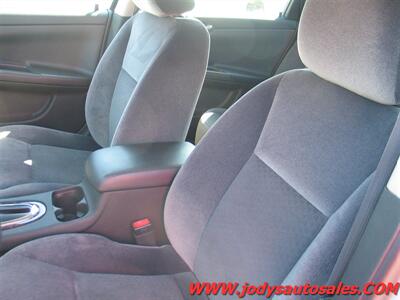 2016 Chevrolet Impala Limited LT  LT, 3.6L Flex Fuel V6, LOW, LOW 48,000 MILES - Photo 5 - North Platte, NE 69101