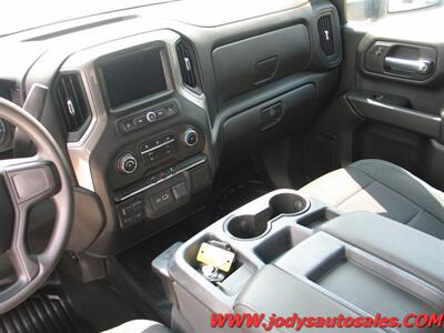 2021 Chevrolet Silverado 2500 W/T, 4WD, DOUBLE CAB, LONG BOX, 6.6L V-8 GAS - Photo 7 - North Platte, NE 69101