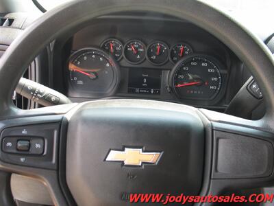 2021 Chevrolet Silverado 2500 W/T, 4WD, DOUBLE CAB, LONG BOX, 6.6L V-8 GAS - Photo 14 - North Platte, NE 69101