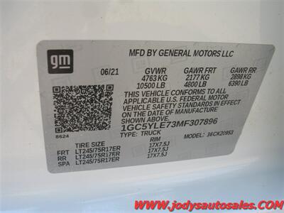 2021 Chevrolet Silverado 2500 W/T, 4WD, DOUBLE CAB, LONG BOX, 6.6L V-8 GAS - Photo 37 - North Platte, NE 69101