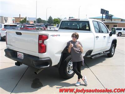 2021 Chevrolet Silverado 2500 W/T, 4WD, DOUBLE CAB, LONG BOX, 6.6L V-8 GAS - Photo 33 - North Platte, NE 69101