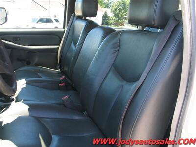 2007 GMC Sierra 3500 Classic SL1 SL1, 4WD - Photo 5 - North Platte, NE 69101