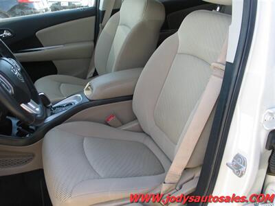 2018 Dodge Journey V6  V6 Value PackageV6, 2WD, SUV - Photo 5 - North Platte, NE 69101