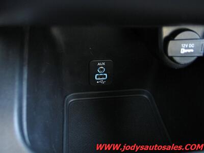 2018 Dodge Journey V6  V6 Value PackageV6, 2WD, SUV - Photo 19 - North Platte, NE 69101
