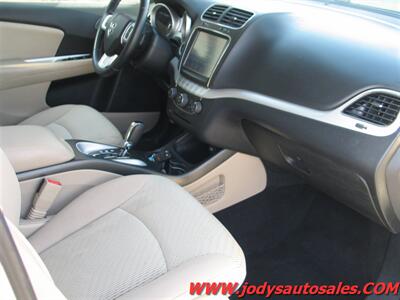 2018 Dodge Journey V6 Value Package  V6 Value PackageV6, 2WD, SUV - Photo 21 - North Platte, NE 69101