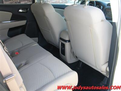 2018 Dodge Journey V6 Value Package  V6 Value PackageV6, 2WD, SUV - Photo 23 - North Platte, NE 69101