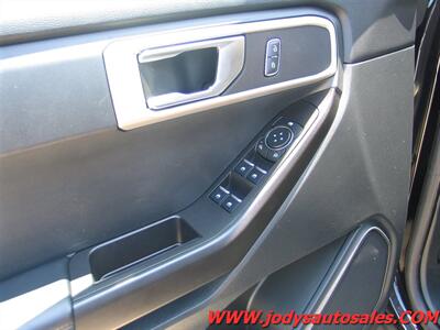 2020 Ford Explorer Base, AWD, 3RD ROW SEATING - Photo 3 - North Platte, NE 69101