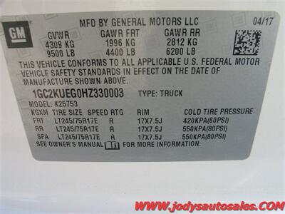 2017 Chevrolet Silverado 2500 Work Truck  W/T, 4X4, DOUBLECAB, 6.0 V-V8 - Photo 32 - North Platte, NE 69101