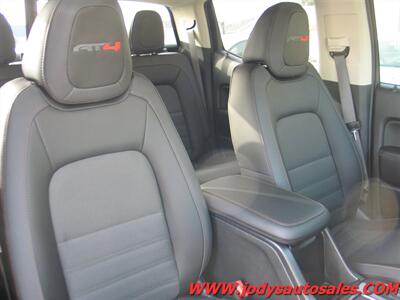 2022 GMC Canyon AT4  AT4, 4X4, CREW CAB, Heated Seats, LOW, LOW 5300 MILES - Photo 27 - North Platte, NE 69101