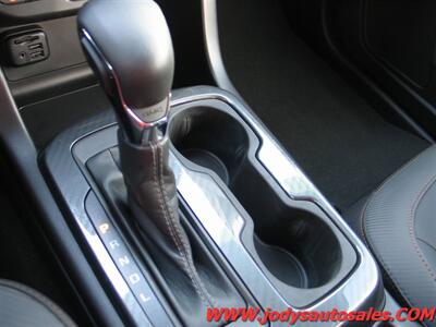 2022 GMC Canyon AT4  AT4, 4X4, CREW CAB, Heated Seats, LOW, LOW 5300 MILES - Photo 25 - North Platte, NE 69101