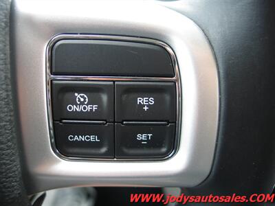 2017 Dodge Grand Caravan SE, FWD, STOW & GO, DVD, 3.6 L V-6, LOW 17,000MIL SE, FWD, STOW & GO, DVD, 3.6 L V-6, LOW 17,000MIL - Photo 10 - North Platte, NE 69101