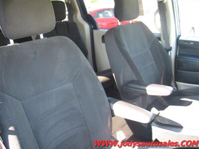 2018 Dodge Grand Caravan SE SE, FWD, STOW & GO, 3.6L Flex Fuel V6, - Photo 20 - North Platte, NE 69101