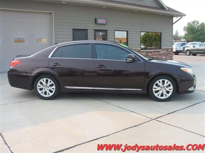 2011 Toyota Avalon Limited  Limited, FWD, LEATHER, SUNROOF - Photo 35 - North Platte, NE 69101