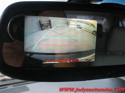 2011 Toyota Avalon Limited  Limited, FWD, LEATHER, SUNROOF - Photo 17 - North Platte, NE 69101