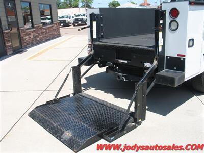 2015 Ford F-350 XL, MAINT UTILITY  XL, 2WD, MAINT UTILITY, CREW CAB, 15,000 LOW MILES, 6.2 V8 GAS - Photo 21 - North Platte, NE 69101
