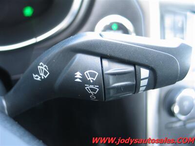 2017 Ford Fusion Hybrid S  S, HYBRID, LOW, LOW 9700 MILES!! - Photo 11 - North Platte, NE 69101