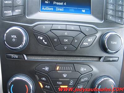 2017 Ford Fusion Hybrid S  S, HYBRID, LOW, LOW 9700 MILES!! - Photo 20 - North Platte, NE 69101