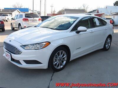 2017 Ford Fusion Hybrid S  S, HYBRID, LOW, LOW 9700 MILES!! - Photo 29 - North Platte, NE 69101